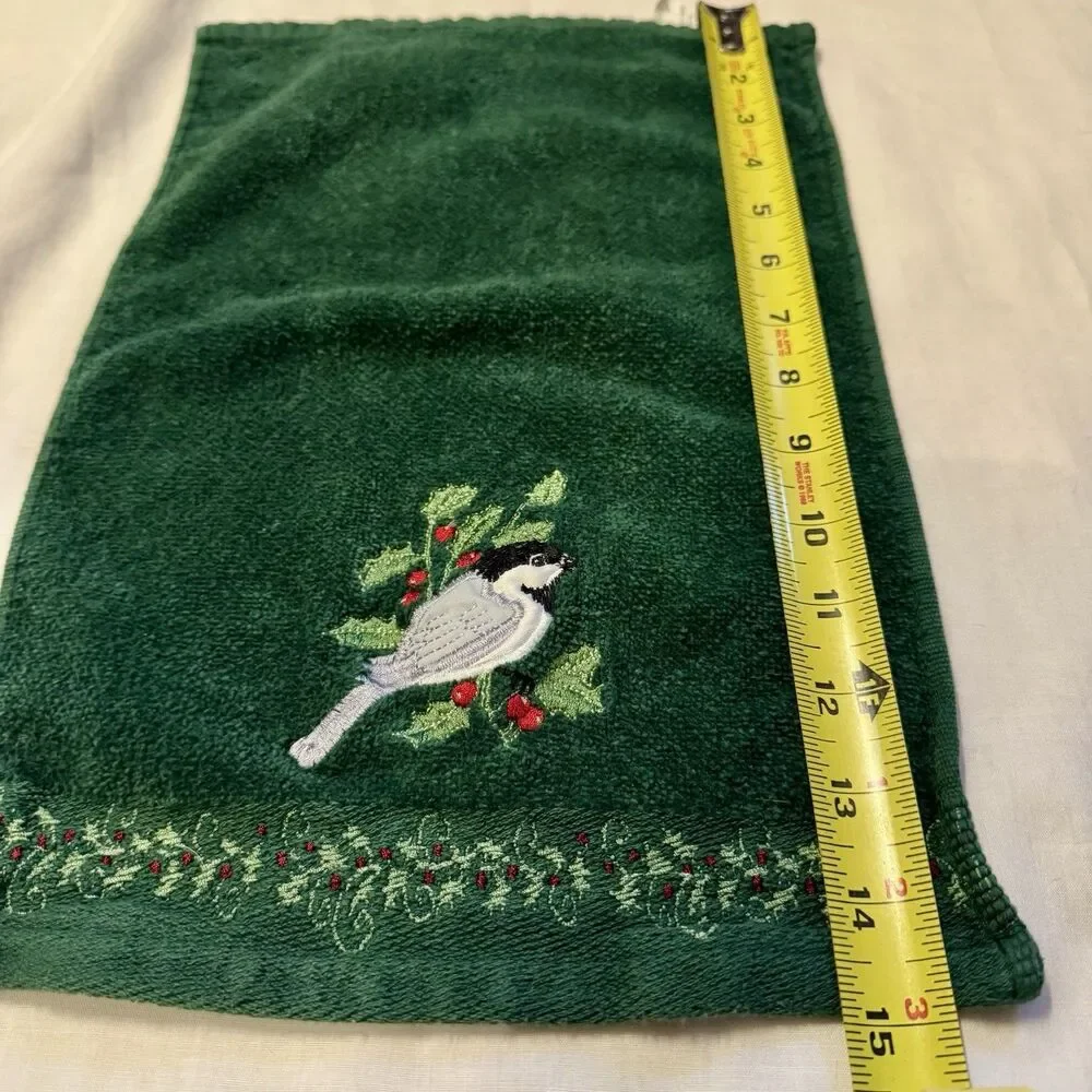 Vintage Christmas Embroidered Guest Small Hand Towel Sparrow Bird Holly Berries